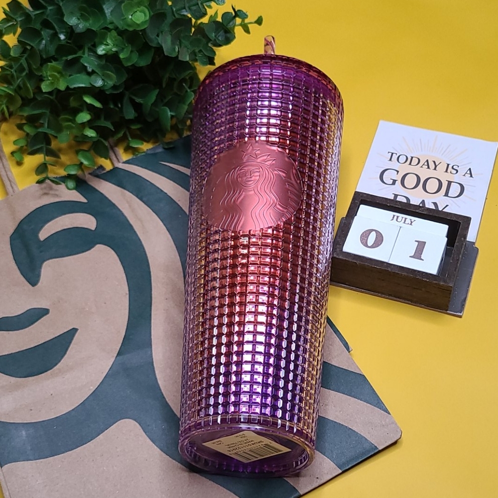 BRAND NEW UNUSED STARBUCKS PURPLE RED SUMMER 2 - Picture 3 of 8